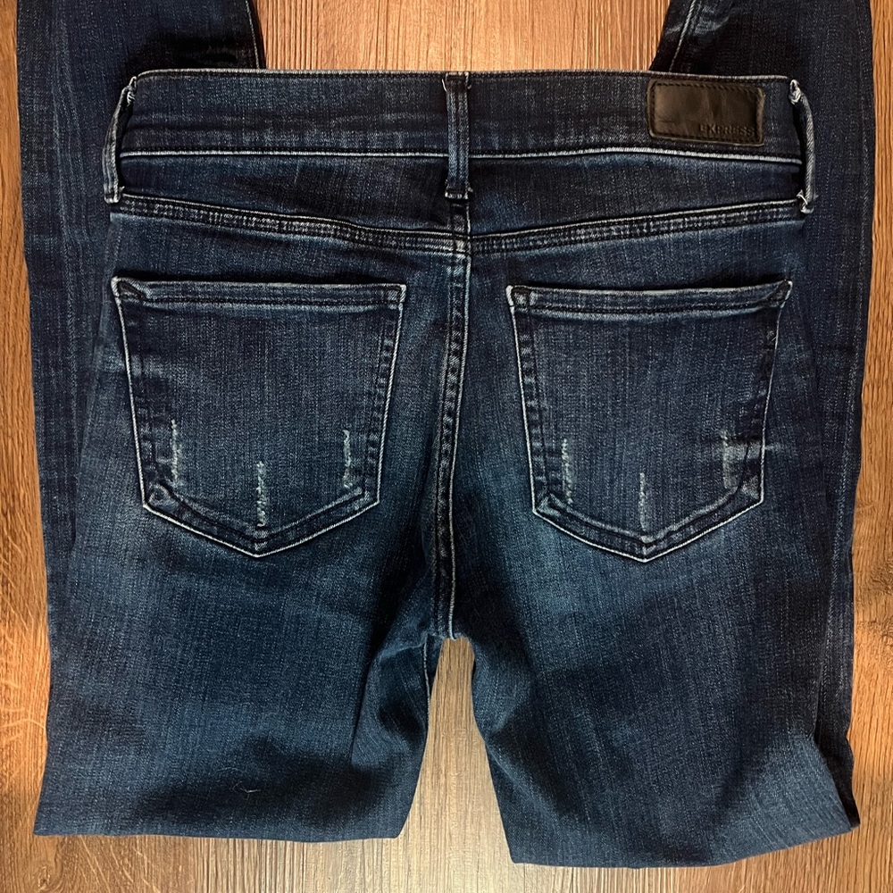 Express Jeans - Picture 2 of 4
